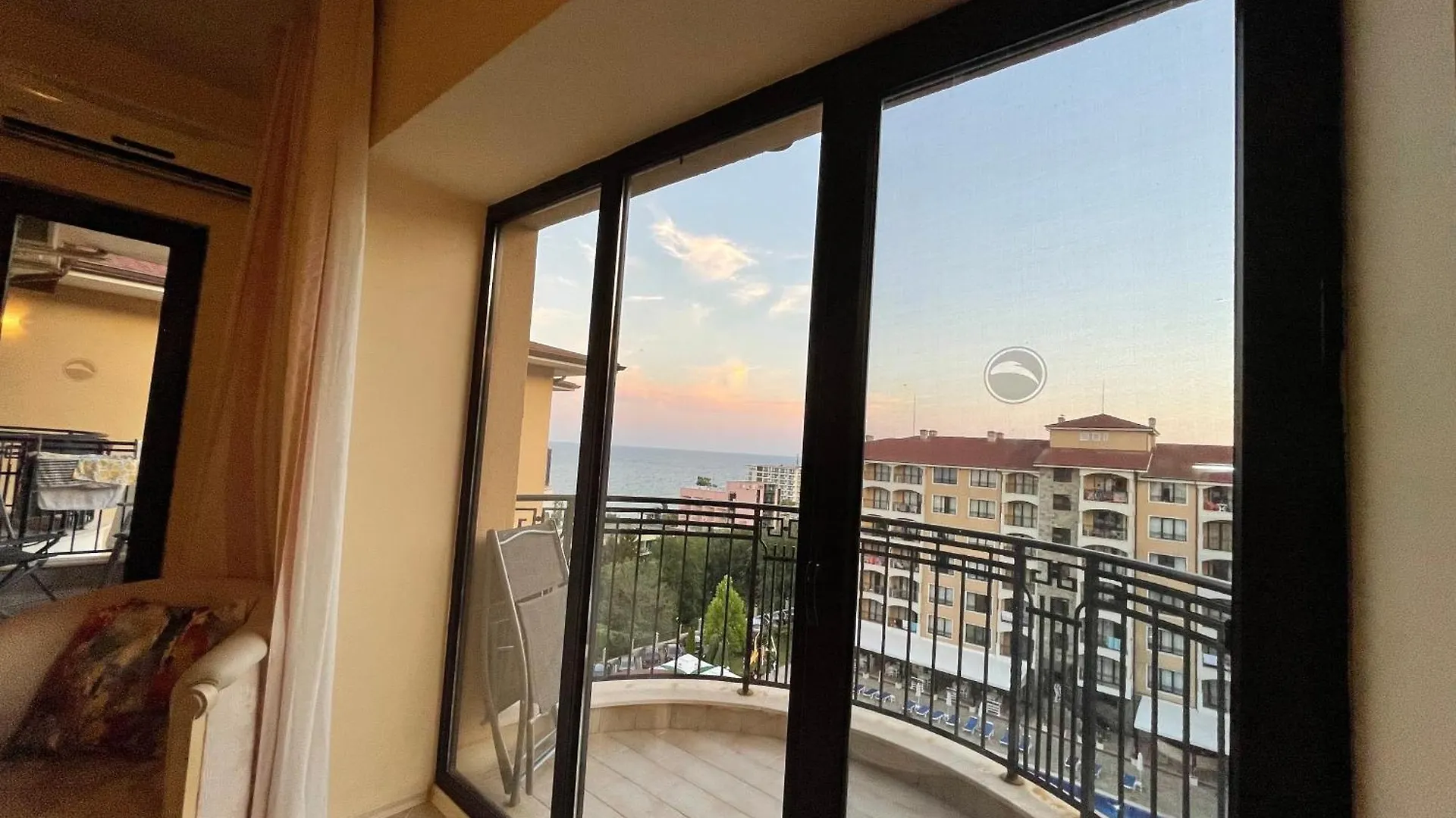 Spacious Seaview Apartments, 100M To The Beach غولدن ساندز